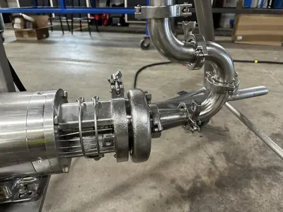 SS holding tank with pump