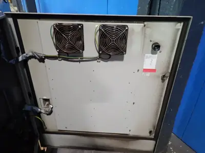 USED 2013 YASKAWA MOTOMAN MH6