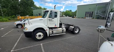 Used 2006 FREIGHTLINER COLUMBIA 120 Tractors & Trailers New York US | GBL Receivership Estate #1364424