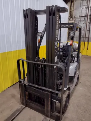 USED NISSAN MCU1F2A30LV