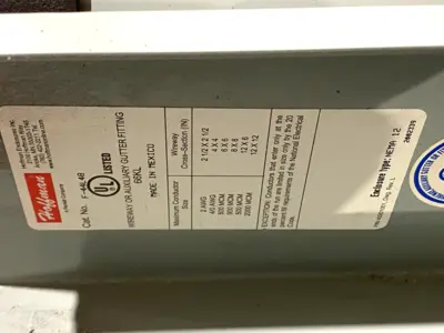 USED HOFFMAN NVENT STRAIGHT LAY-IN HINGED COVER WIREWAY, 4" X 4" X 48" 18280