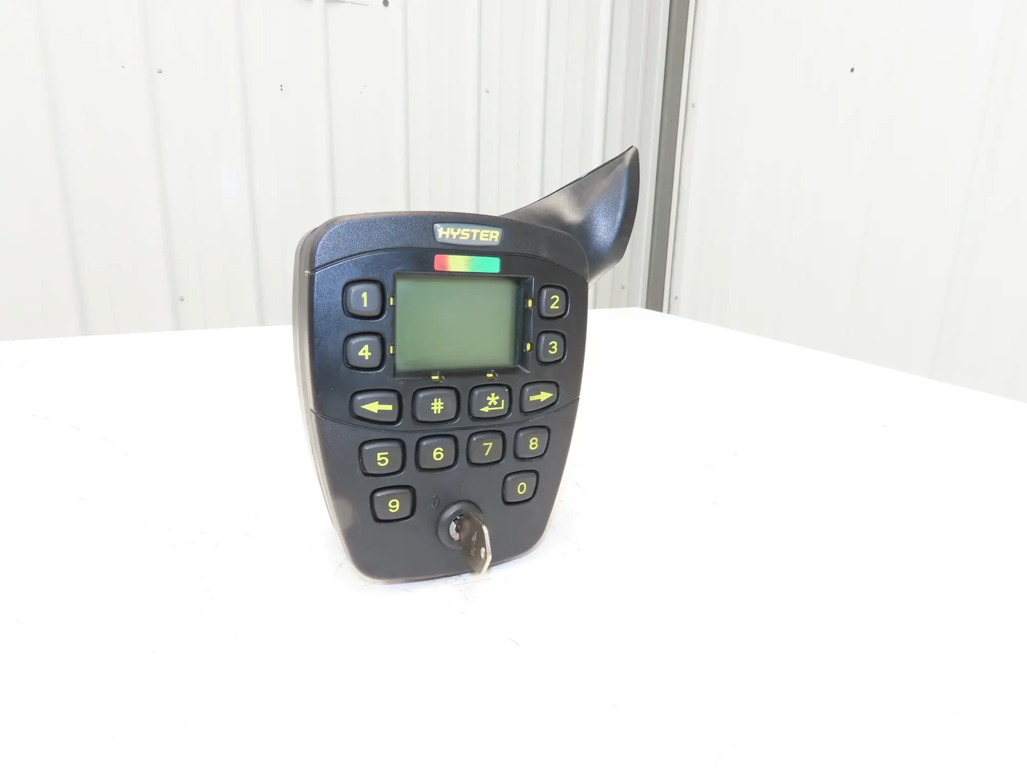 Hyster 8539580 Forklift Display Controller Module Rev 0 W/Key Off E80XN