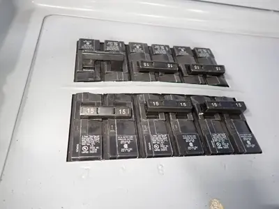 USED SIEMENS P1224L3125CU