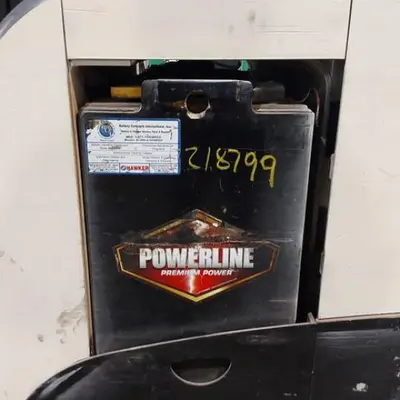 USED 2016 CROWN RR5725-45