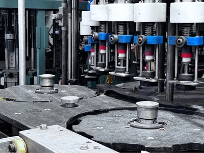 Used 1900 US BOTTLERS GV-36 Filling Machines Illinois US | Revelation Machinery #1295644