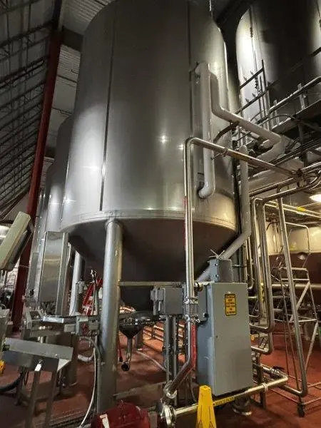 Used 2010 MUELLER 8,300 GALLON Stainless Steel Tanks New Jersey US | Perry Equipment #871269