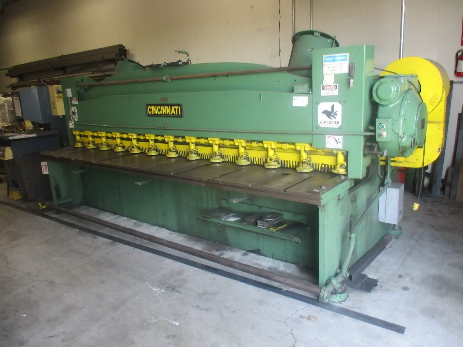 USED CINCINNATI 1312