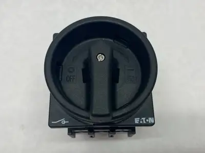 USED EATON MOELLER MAIN DISCONNECT SWITCH BLACK 3-POLE
