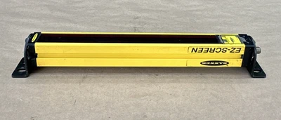 USED Banner SLSCE30-300Q8