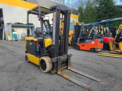 USED 1998 HYSTER E50XM-33