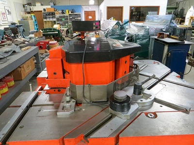 USED 1986 Amada CSHW-220