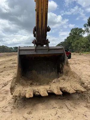 Used 2017 HYUNDAI ROBEX 480LC Excavators Texas US | Proxy Equipment #1378446