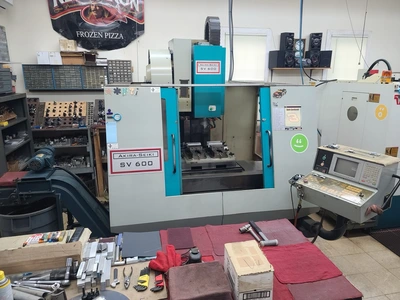 USED 1998 AKIRA SEIKI SV600