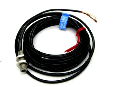 NEW KEYENCE EH-108 PROXIMITY SENSOR EH108