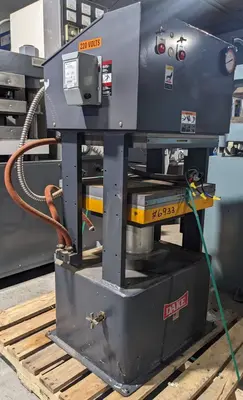 USED USED DAKE PRESSES DAKE 44-275 PRESS