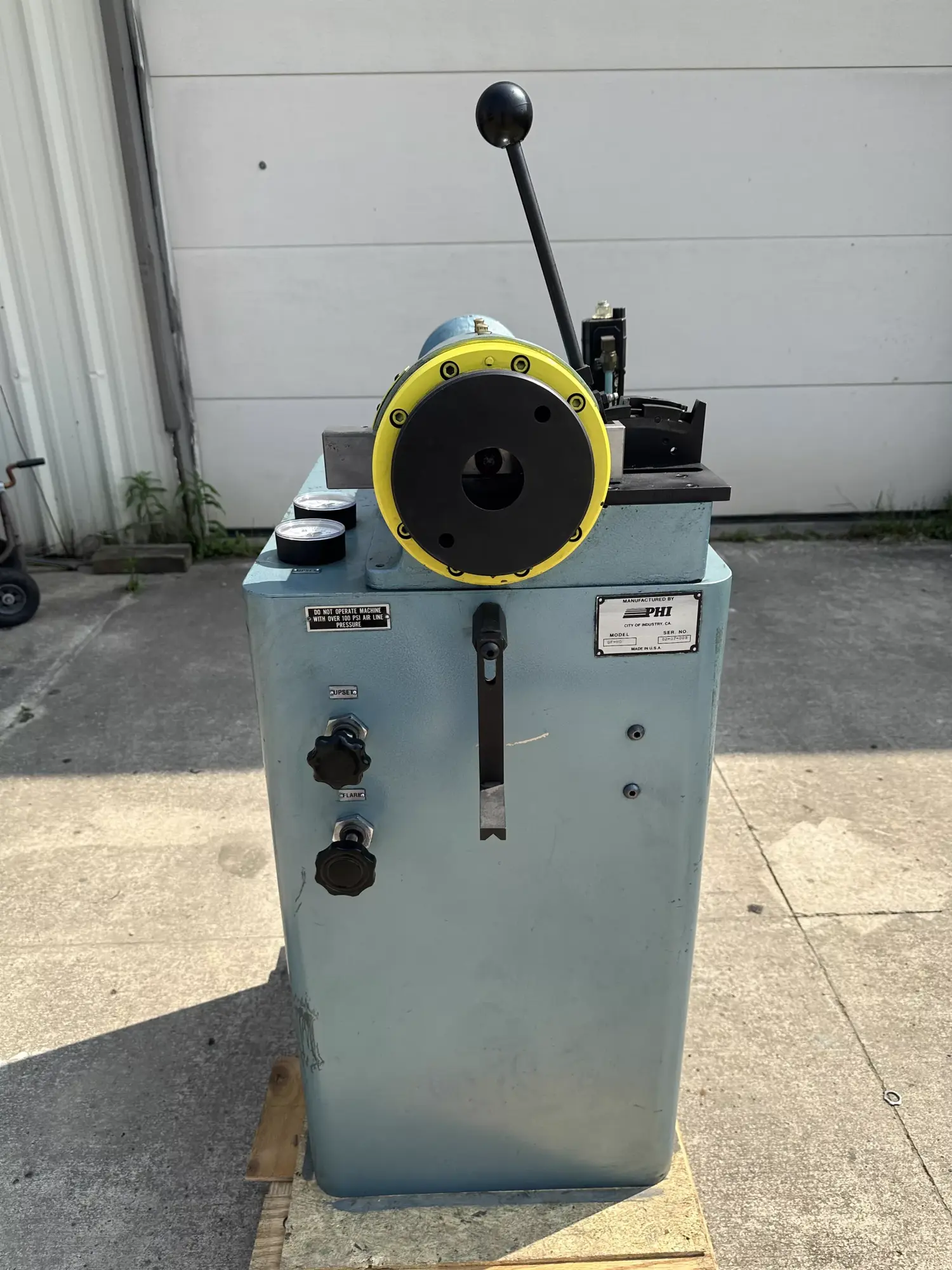 USED 2002 PHI DF-HD