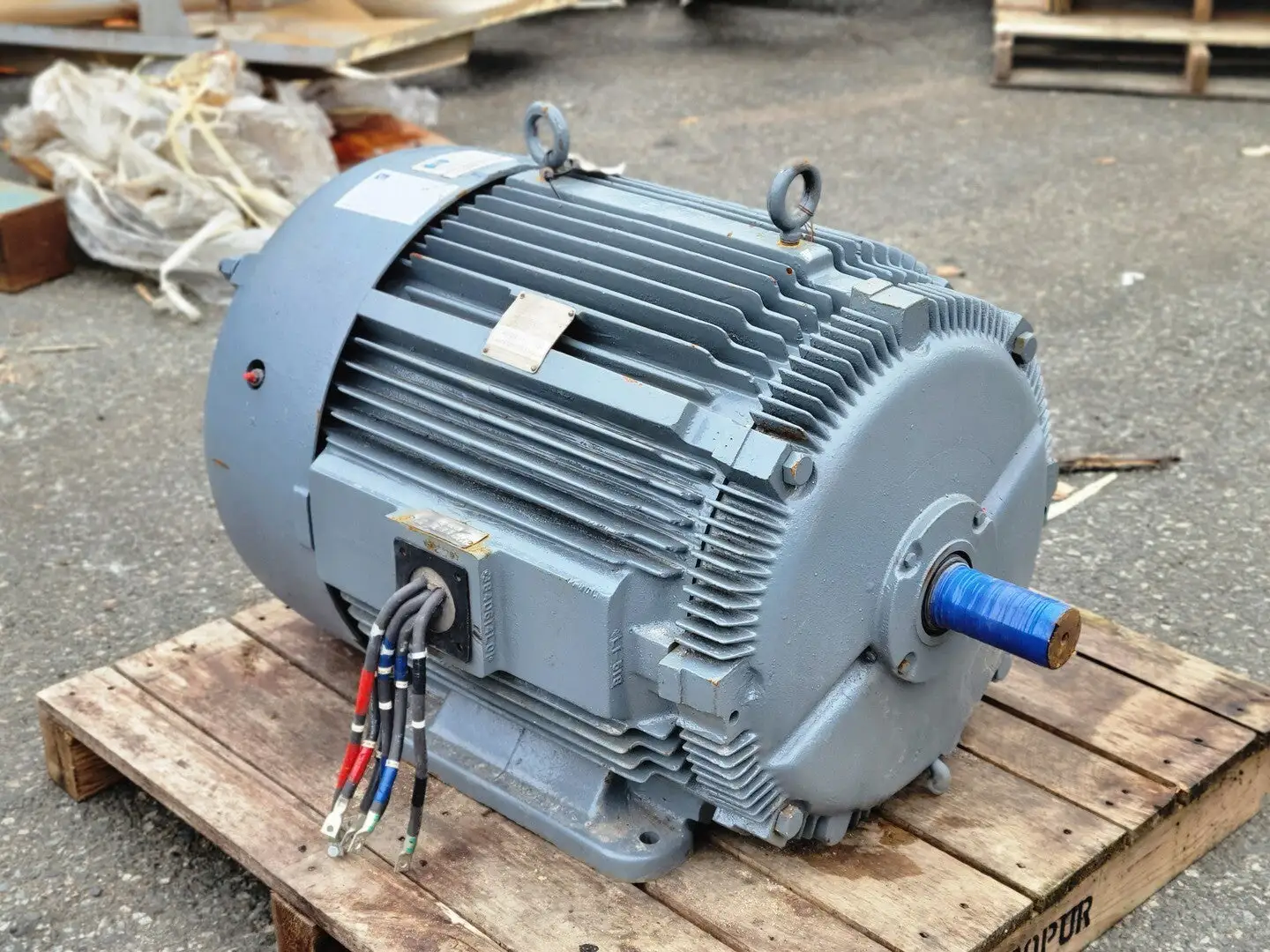 100/25 hp, 575 volts, 1780/890 rpm, 444TS Electric Motor Type HSB