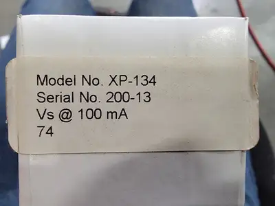 Strobe Lamp No. XP-134 4500001 290 V 100 mA Snap in Clear