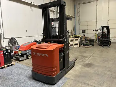 Used 2017 TOYOTA 7BPUE15 Misc Forklifts Illinois US | Somerset Equipment Sales #1542800