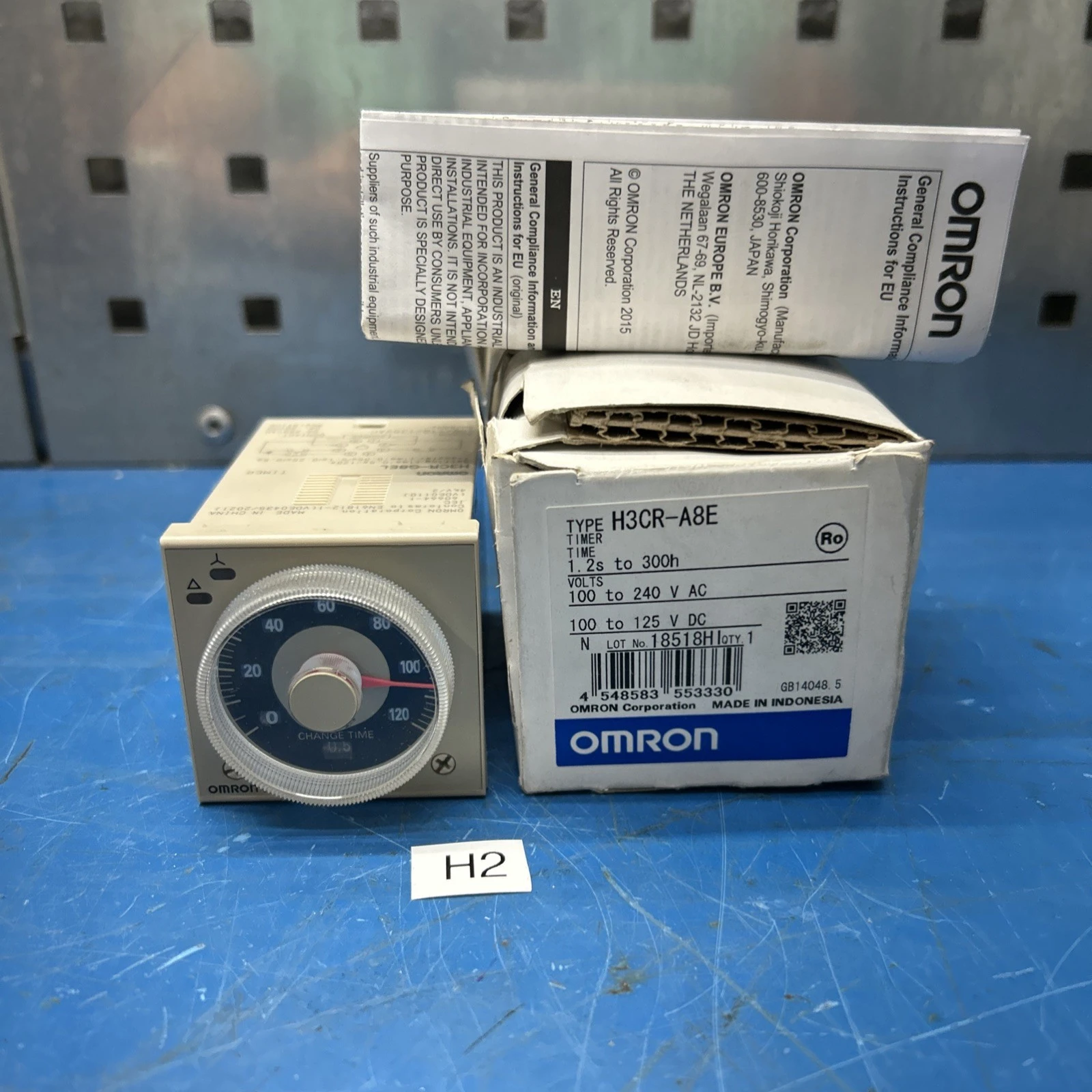 NEW Omron H3CR-A8E