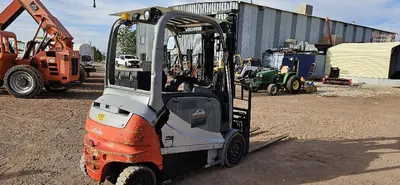 Used LINDE RX60-30 4-Wheel Sit down Electric Counterbalance Forklifts Utah US | CSS Equipment Sales #1347333