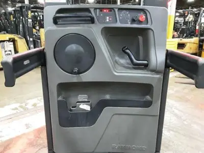 USED 2020 RAYMOND 550-OPC30TT