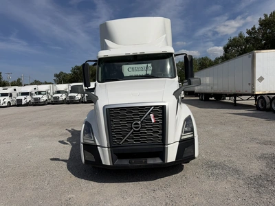 Used 2020 VOLVO VNL Conventional trucks Indiana US | Miedema Asset Management Group #1414612