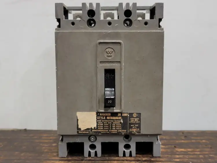 Used WESTINGHOUSE HFB3020 Switchgears British Columbia CA | Lenmark #242312
