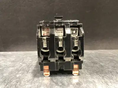USED SQUARE D QOB360