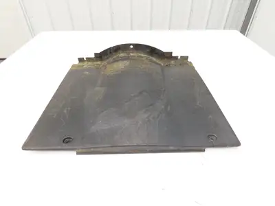 Yale Operator Center Plastic Cover Kick Plate Off ESC030FAN36TE094 Forklift