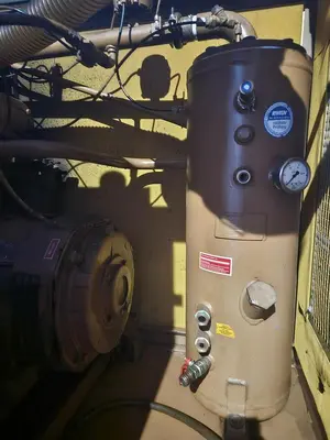 Used 1992 KAESER BS 44 Rotary Screw & Sliding Vane Air Compressors CZ | Amaron s.r.o. #1056605