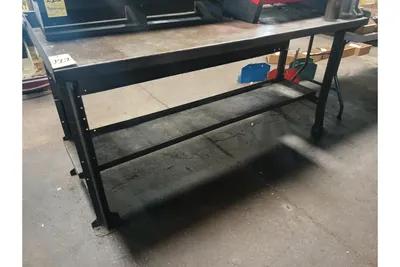 Used _UNKNOWN_ _UNKNOWN_ Work Benches Ohio US | Thompson Auctioneers #1554051