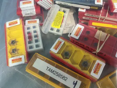 Used _UNKNOWN_ _UNKNOWN_ Carbide Inserts Ohio US | HGR 24 #1370137