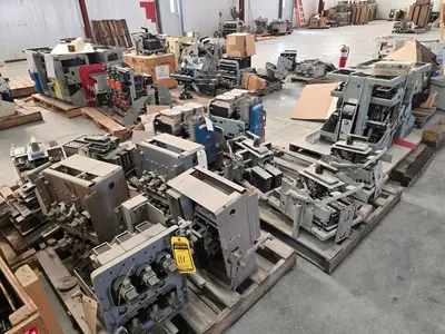 Used _UNKNOWN_ _UNKNOWN_ Circuit Breakers Indiana US | Myron Bowling Auctioneers Inc #1503991