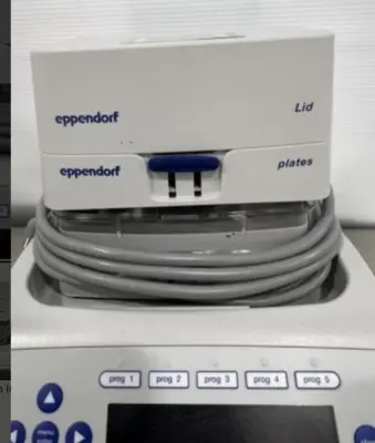Used EPPENDORF THERMOMIXER C (5382) Temperature Control and Mixing Instruments California US | Biotech Equipment Sales #1464570