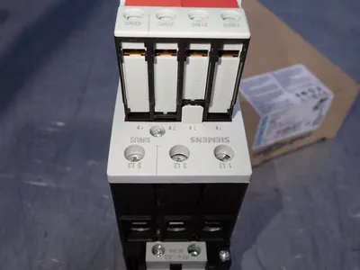 New | in-Stock SIEMENS 3RT10351QB443MA0 PLC Contactors Ohio US | HGR 24 #903195
