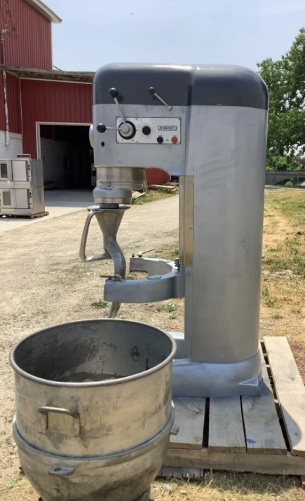 152-0310 Hobart V1401 140 Quart Commercial Mixer