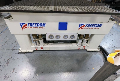 Used 2017 DMS FREEDOM PATRIOT F37-5-10-7CLVxxx CNC Routers New York US | PlastiMach Corp #1557841
