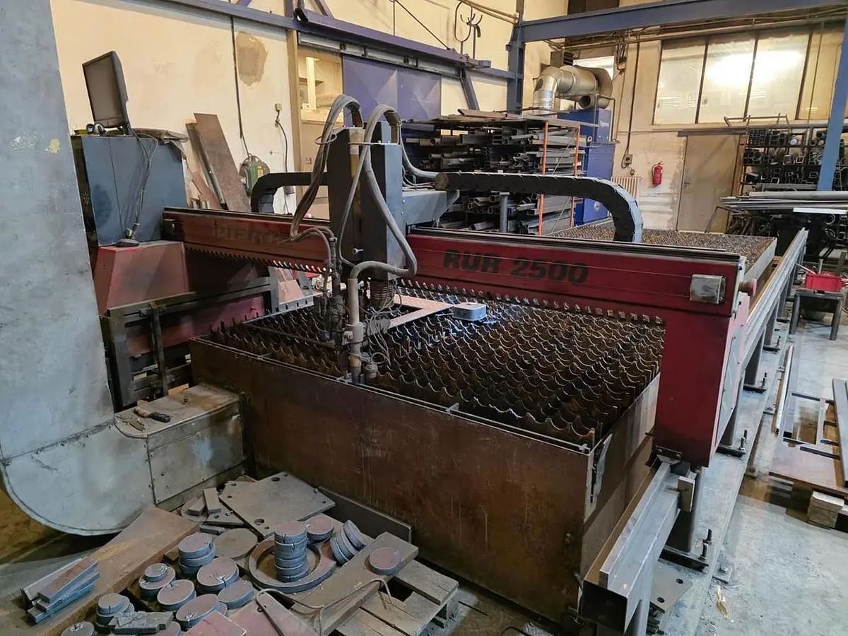 Used 2007 PIERCE RUR 2500 GP Plasma Cutters CZ | Amaron s.r.o. #1056801