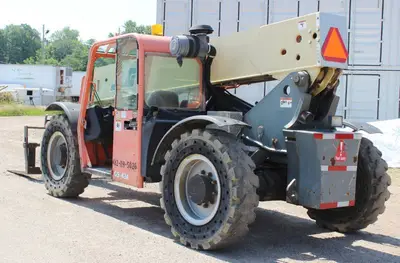 JLG Telescopic Articulating Forklift Telehandler  G 943 A