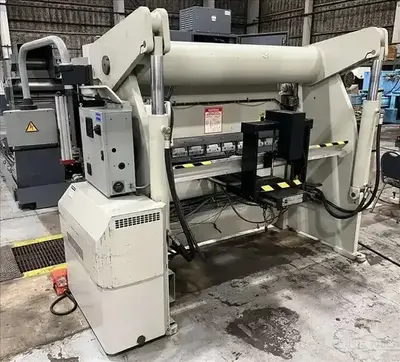 USED 1998 ACCURPRESS 71008