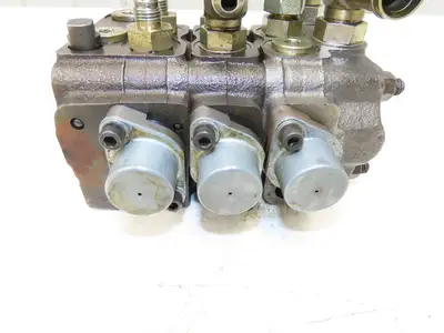 Yale Hydraulic 3-Spool Forklift Mast Control Valve Off ERP035TF