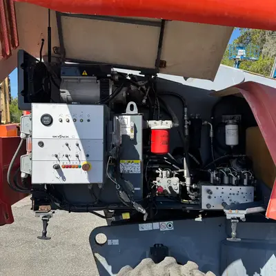 USED 2015 Skyjack SJ61T