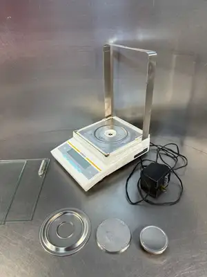 Sartorius BP-210S - Balance Lab Scale (12.6.7)