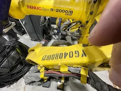 Used 2016 FANUC R-2000IB/250F 6 AXIS ROBOT WITH FANUC R30IB CONTROLLER Robots | Harbor Machinery Inc. #1283359