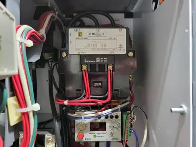 USED SQUARE D MODEL 6