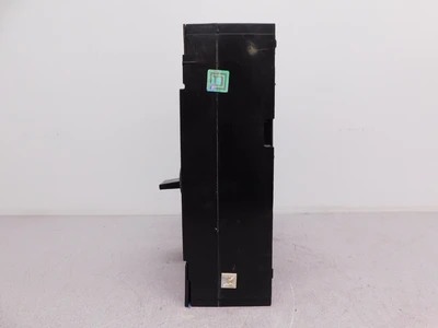 Used Square D MHL366001212 Circuit Breakers Ohio US | Equipment Recovery Corp. #1331109