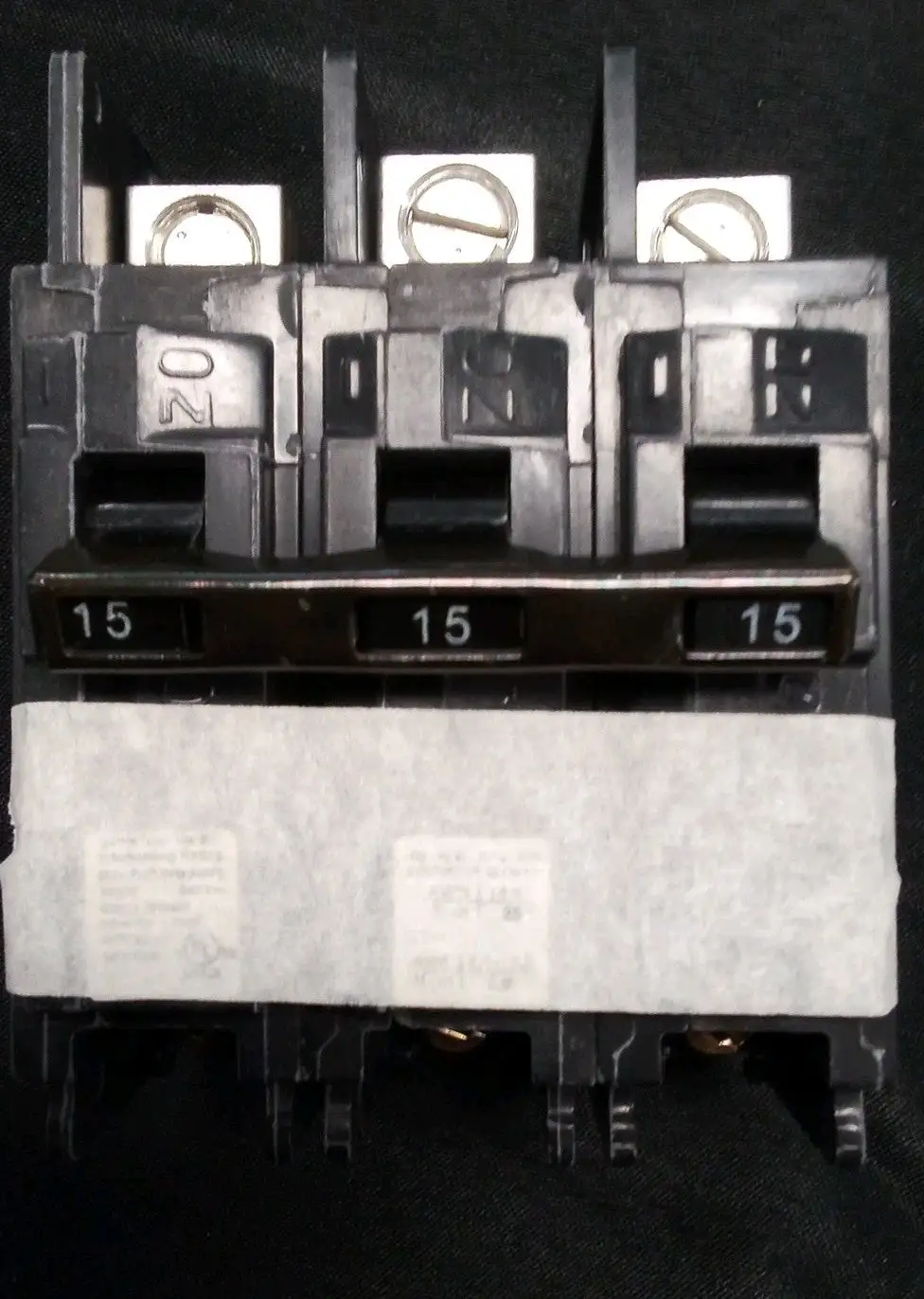 Used Siemens Siemens BQ3B015L 3 Pole 15 A Circuit Breaker Circuit Breakers US | Infinity wholesale & Supply LLC #1305615