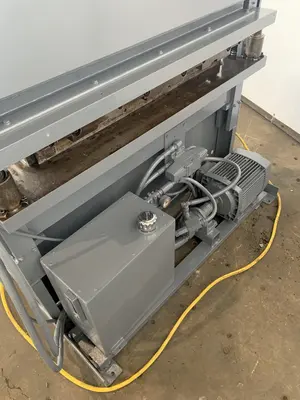 36" HYDRAULIC U-PANEL CORRUGATED CUT OFF PRESS. STOCK # 0846922