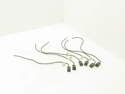 Omron TL-W5MC1 Inductive Proximity Sensor 3 Wire Lot of 6